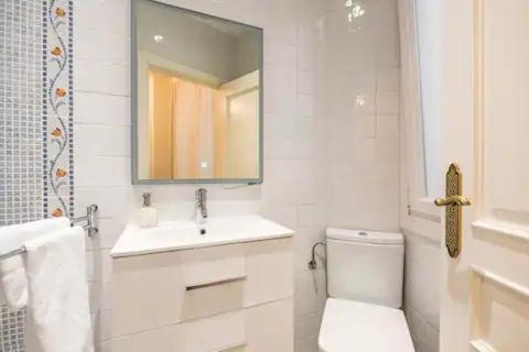 Puerta De Jerez II (Adults Only) Apartman Sevilla Kültér fotó